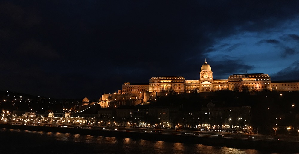 Predvianočný deň v Budapešti